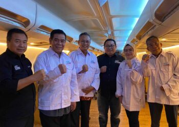 Makan Malam Bersama Sekretaris PDI-P Lampung, Ini Pesan Firdaus?