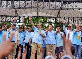 Puluhan Ribu Masyarakat Tegal dan Brebes Padati Kampanye Akbar Prabowo-Gibran