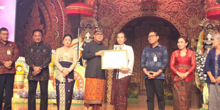 Pemkot Denpasar Gelar Peringatan Hari Ibu ke-96, Walikota Jaya Negara: Komitmen Wujudkan Kesetaraan Gender, Dukung Peran Perempuan Dalam Pembangunan