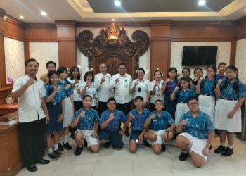 Pemkot Denpasar Berikan Dukungan Siswa Yang Akan Berlaga di Thailand Inventors Day 2025